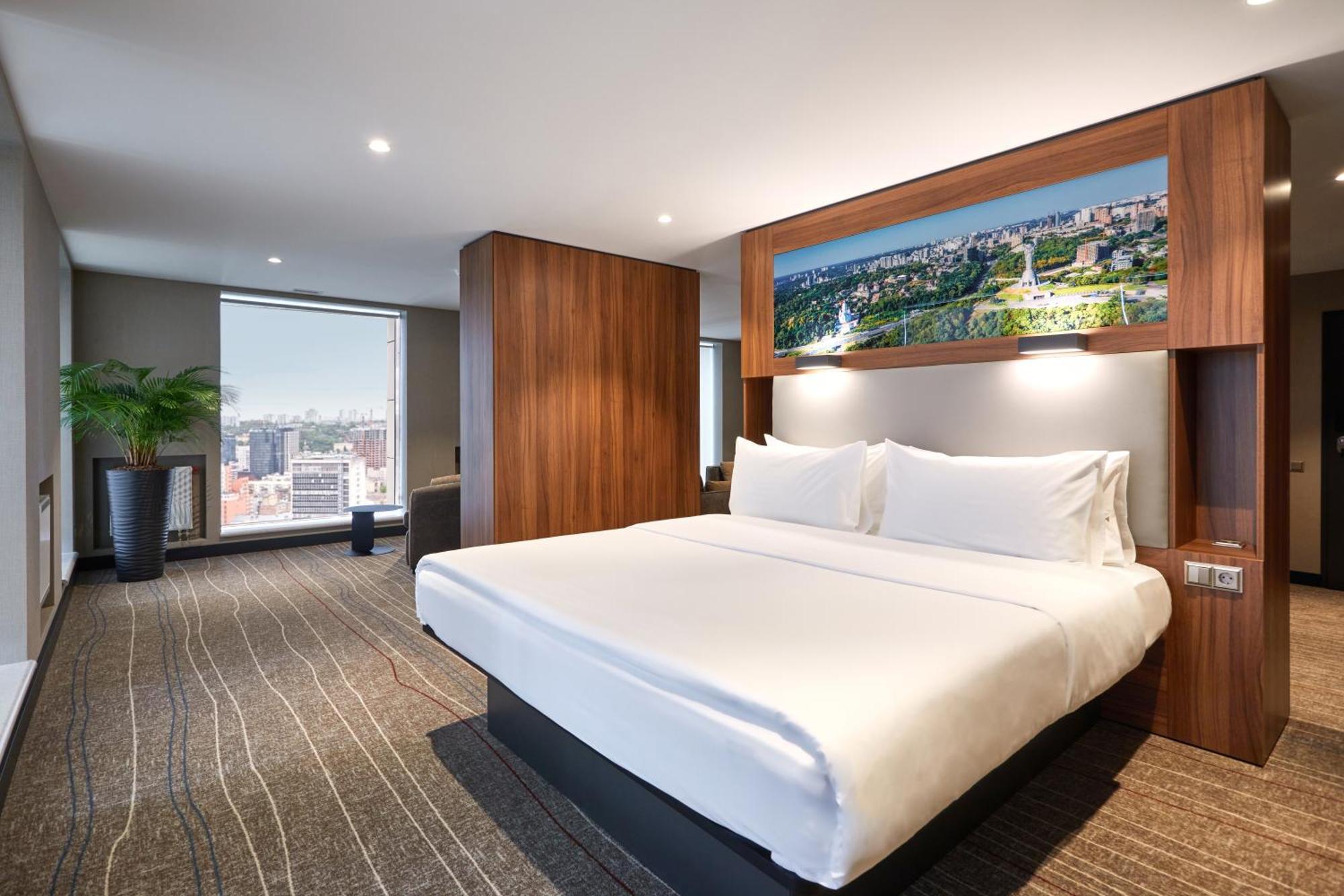 Sky Loft Hotel Kyiv By Rixwell International 외부 사진