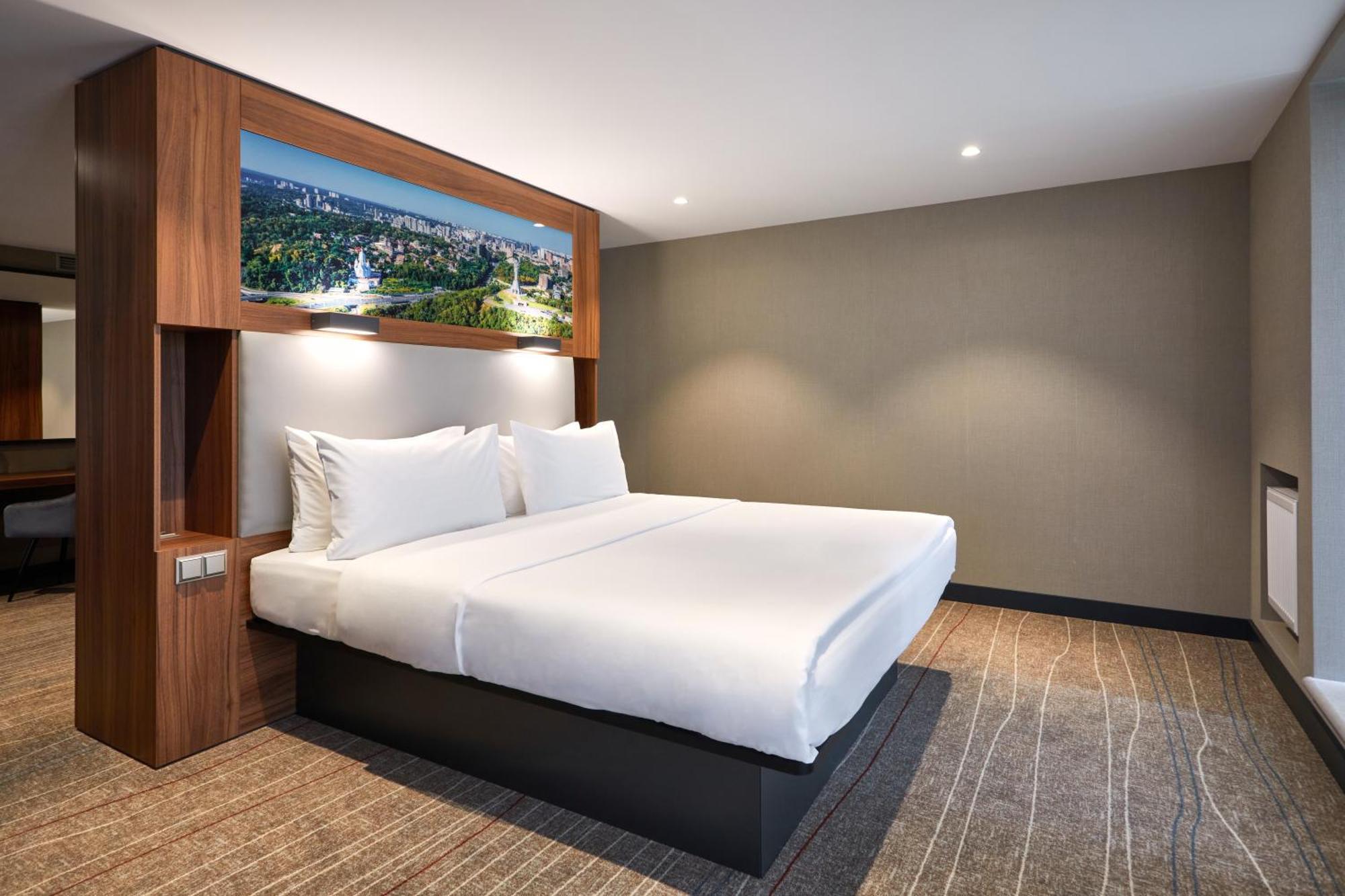 Sky Loft Hotel Kyiv By Rixwell International 객실 사진