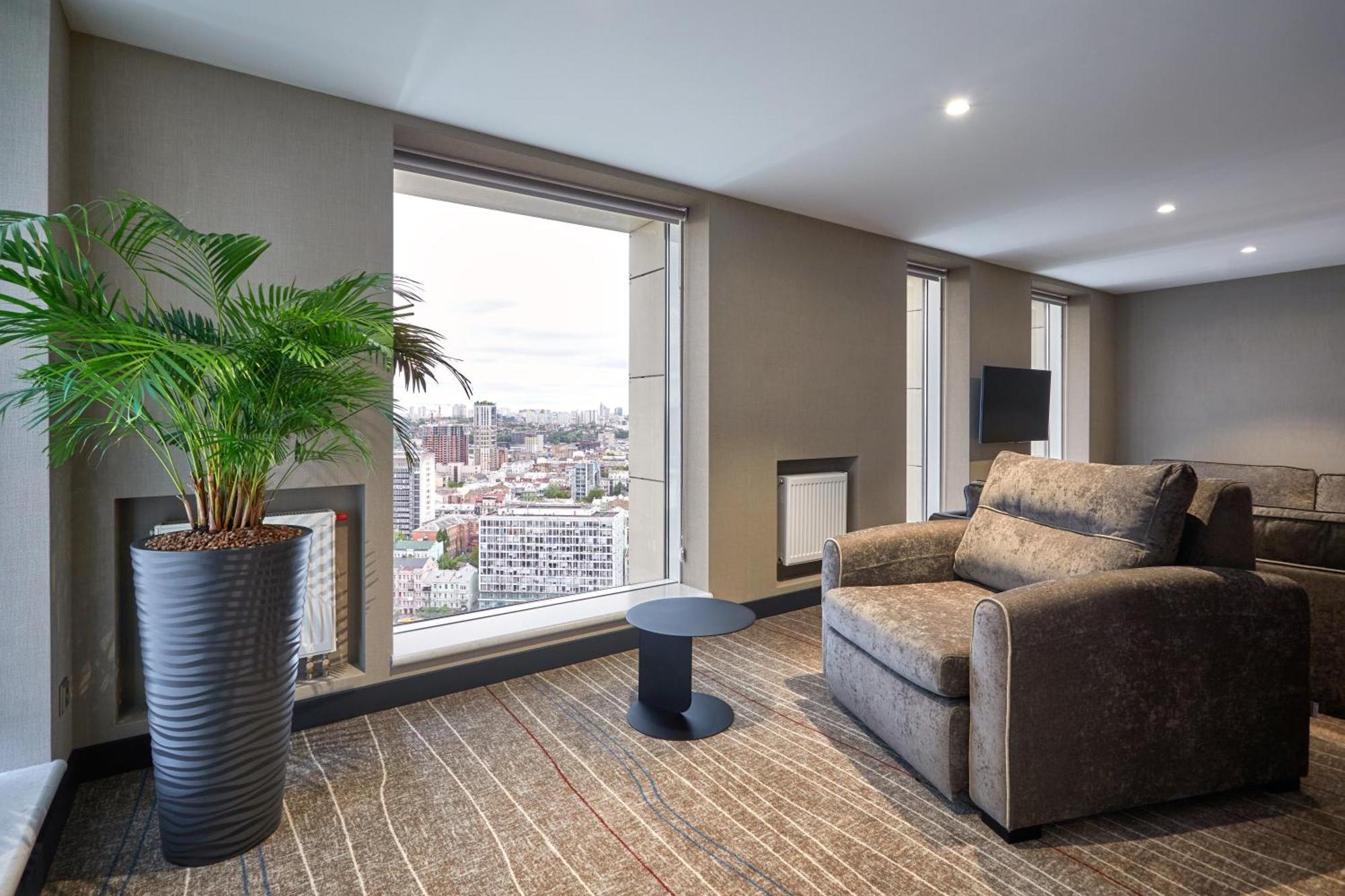 Sky Loft Hotel Kyiv By Rixwell International 외부 사진